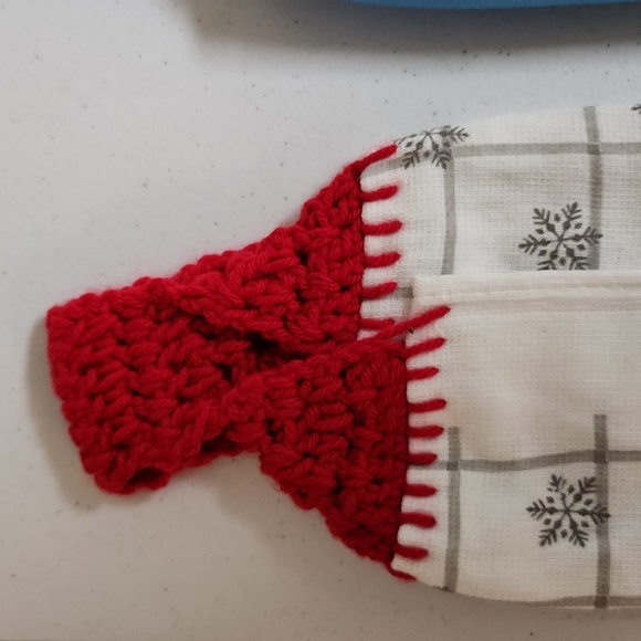 New Christmas Theme 3pc Set Handmade Kitchen Hand Towels Lot # 2 - Picture 4 of 12